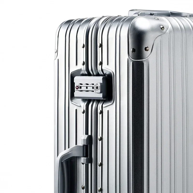 kf-Sae642e18c66c4081a5d6e09e1c70fc90c-New-Fashion-Case-20-24-26-29-Inch-Aluminum-Suitcase-Alloy-Trolley-Case-Universal-Luggage-Men